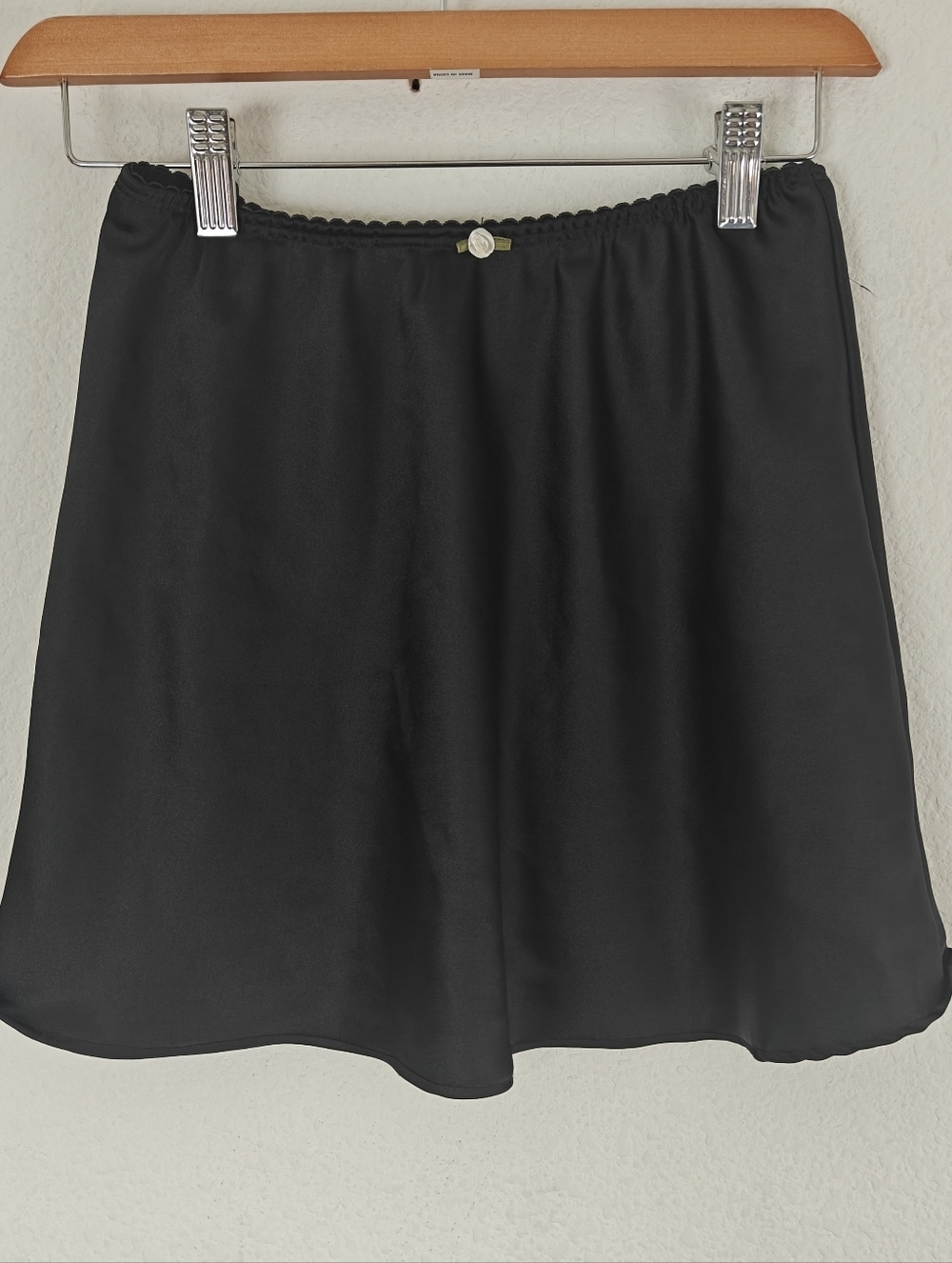 Altard State Black Satin Mini Skirt XS | Y2K Chic Flowy Stretch Waist Slip Skirt
